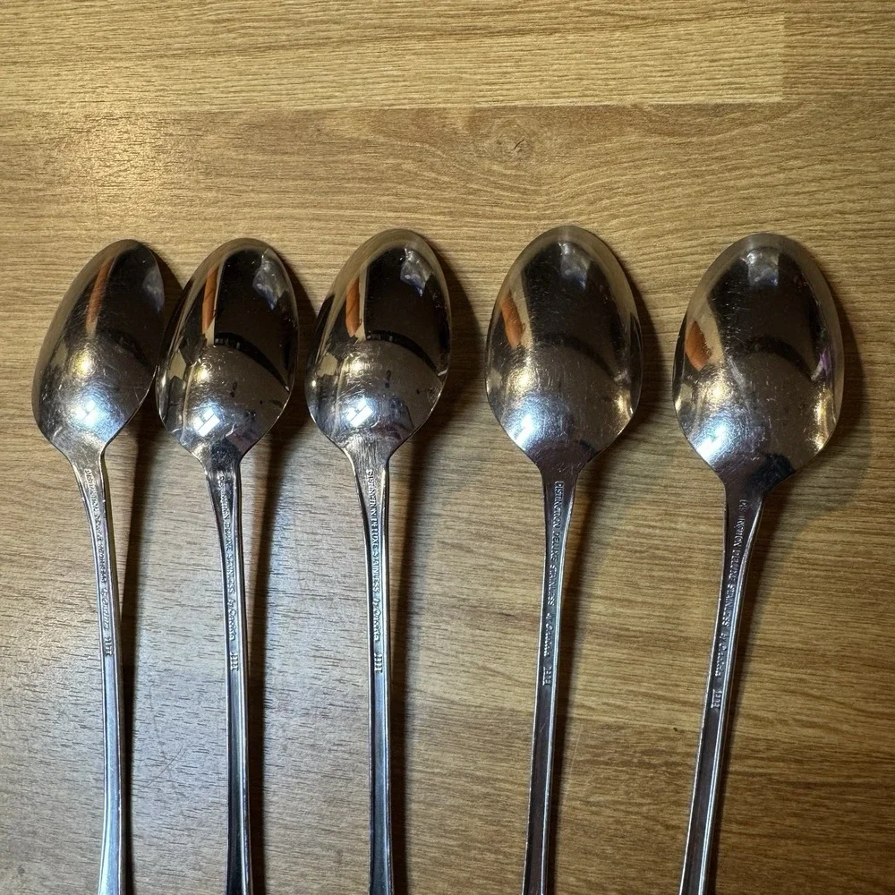 KENNETT SQUARE 5 Iced Tea Spoons Oneida Distinction Deluxe Stainless HH
